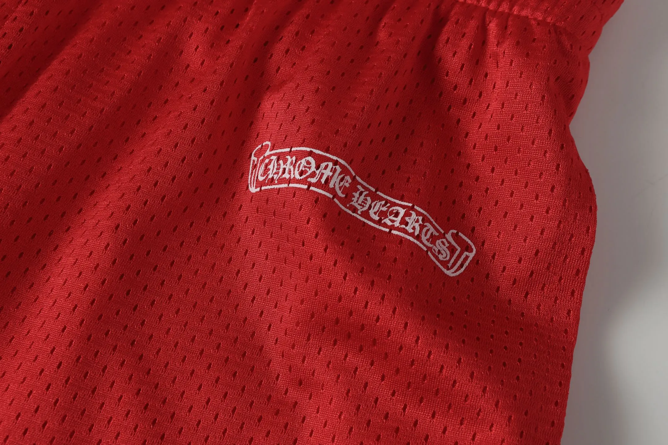 P200 Chrome Hearts CH Chrome Hearts popular Sanskrit printed mesh double layer ice hockey jersey 2 trousers sports suit. Uses direct injection imported machine printing. Hardware and accessories are all milled and customized. Correct configuration. Black 2025 Chrome Hearts authentic packaging. 280g double layer mesh custom woven and dyed. Large version. Loose and stylish. Different from low version, slim and long version with upper body and crotch pull. 100% commitment: top quality. Not fast food. Highest version on the market. Top quality - Distinguish from the ordinary versions on the market. If you care about quality, you should also respect the price. Absolutely 0 after-sales service and 0 return rate so far. It’s hard not to love the style - 280g double-layer mesh custom-woven and dyed - Correct high-density main mark, washed tag, hand-sewn